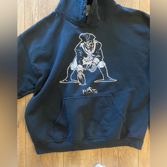 Black and White Patriots/Pats Zombie Skeleton Sweatshirt - Picture 2 of 3